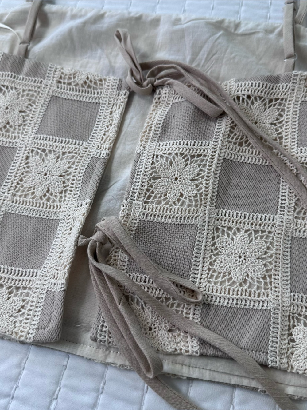Emory Park Checker Floral Crochet Cropped Tank Top With Adjustable Straps Sz M - Picture 9 of 14